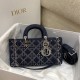 디올 레이디 디조이 백 (Eyelet) M0540PJAX_M928